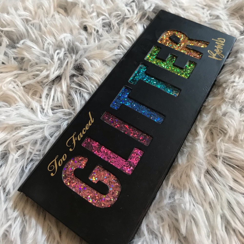 Too Faced Glitter Bomb Eyeshadow Palette